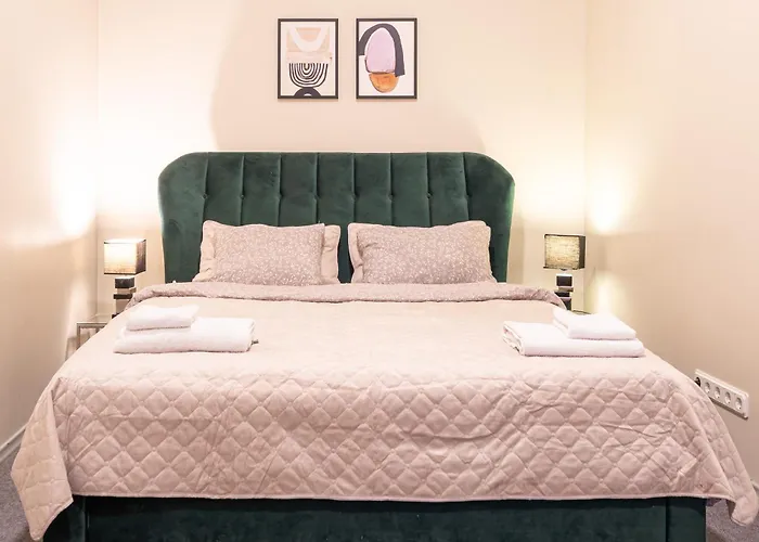 Green Residence Апартаменты