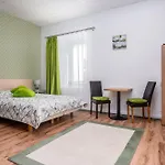 Green Residence Apartamento Tallin